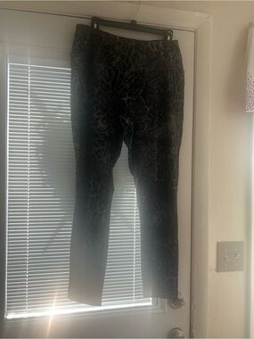 DG2 by Diane Gilman Black Snake-Print Leggings
